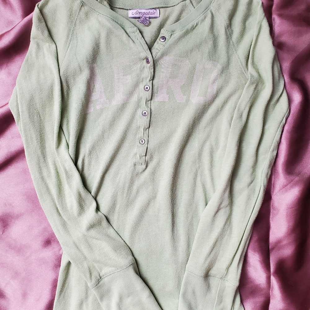 Aeropostale top